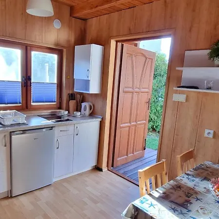 펜션 Letniskowe Palmas 다브키